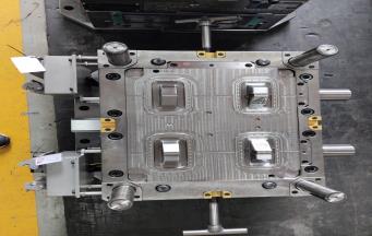 光學塑膠模具和普通塑膠模具有什么區別